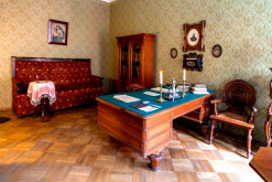 Кабинет Ф. М. Достоевского в Литературно-мемориальном музее